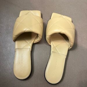 Bottega Veneta Lido Cream Quilted Mules